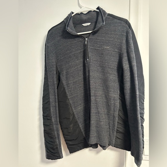 Calvin Klein quarter zip - Picture 2 of 3